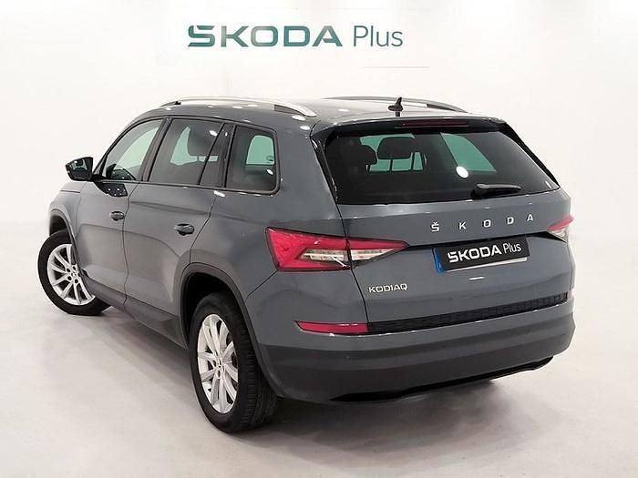 Usado Skoda Kodiaq Ambition 150 CV (110 kW) 2020 Gris SUV
