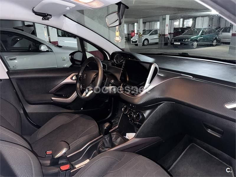 Usado Peugeot 2008 Active 82 CV (60 kW) 2014 Blanco SUV