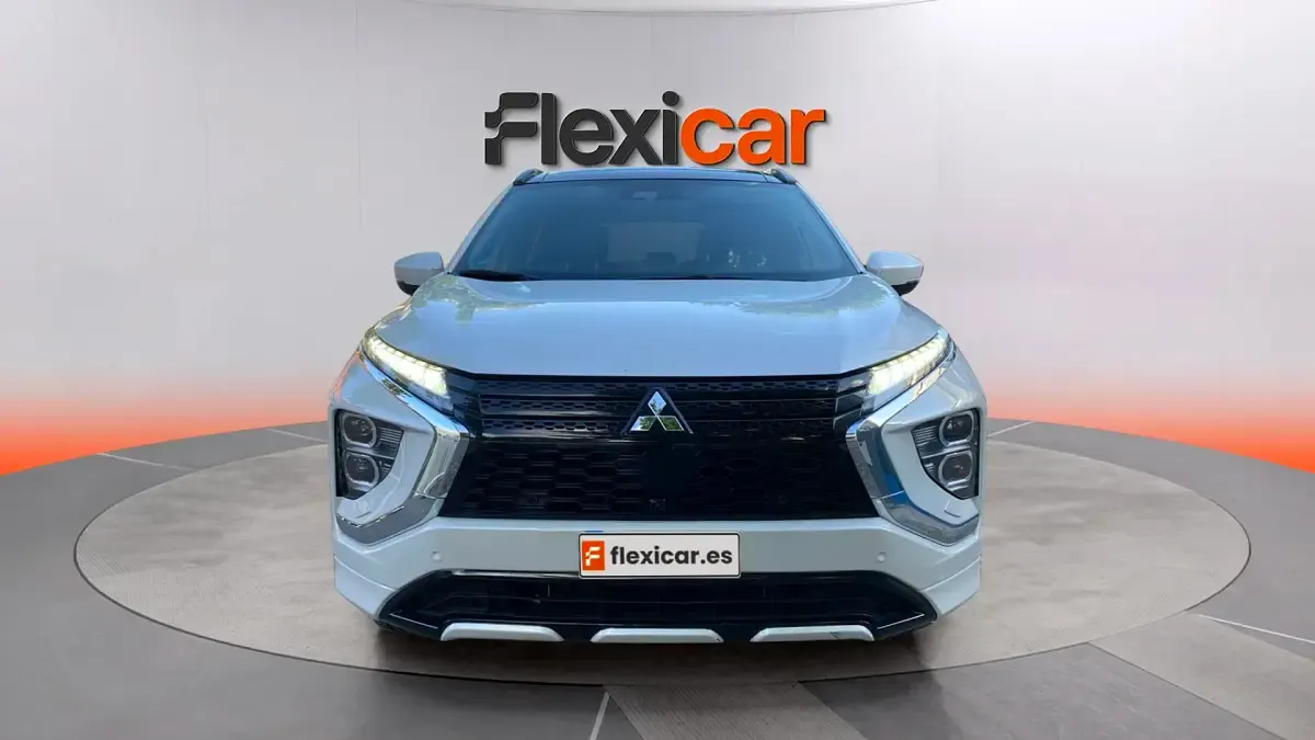 Usado Mitsubishi Eclipse Cross 188 CV (138 kW) 2023 Blanco SUV