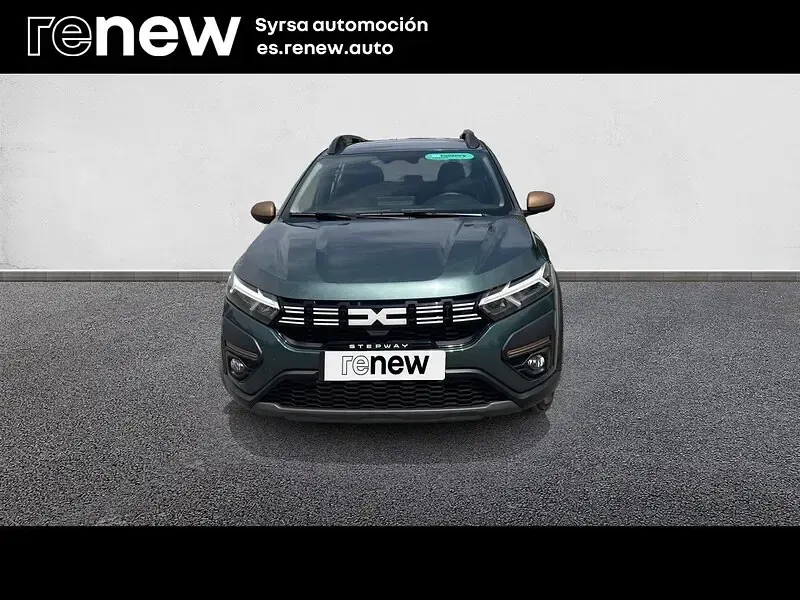Usado Dacia Sandero Extreme 100 CV (73 kW) 2025 Verde Berlina