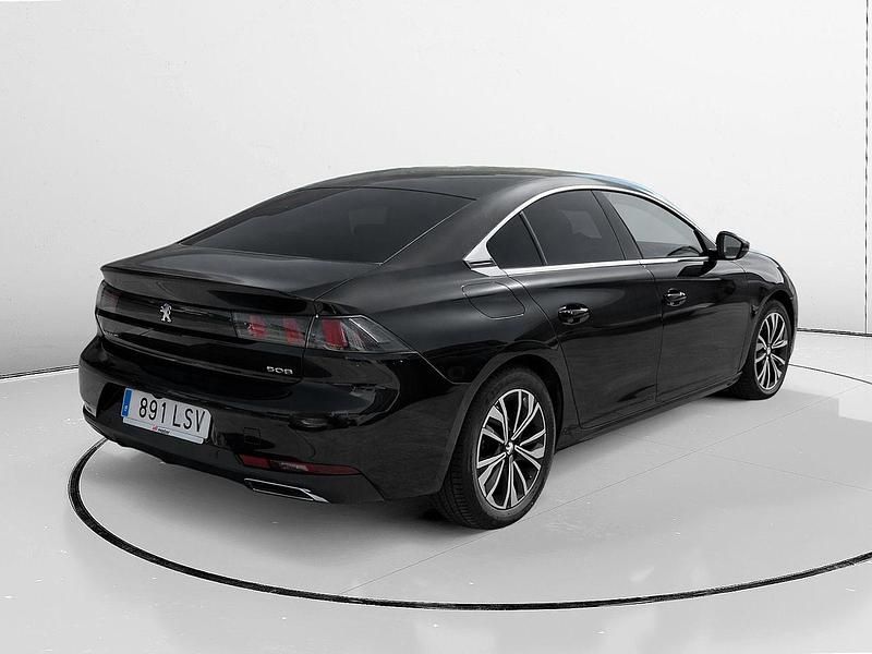 Usado Peugeot 508 Allure 131 CV (96 kW) 2021 Negro Berlina