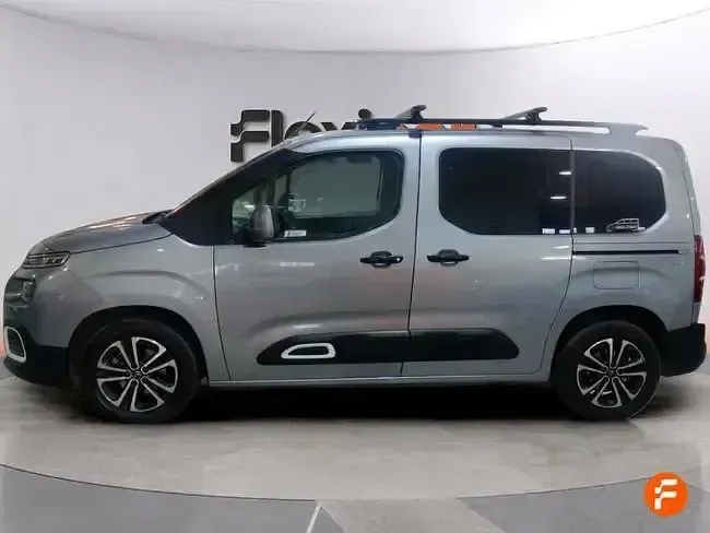 Usado Citroën Berlingo Feel 110 CV (80 kW) 2019 Gris Monovolumen