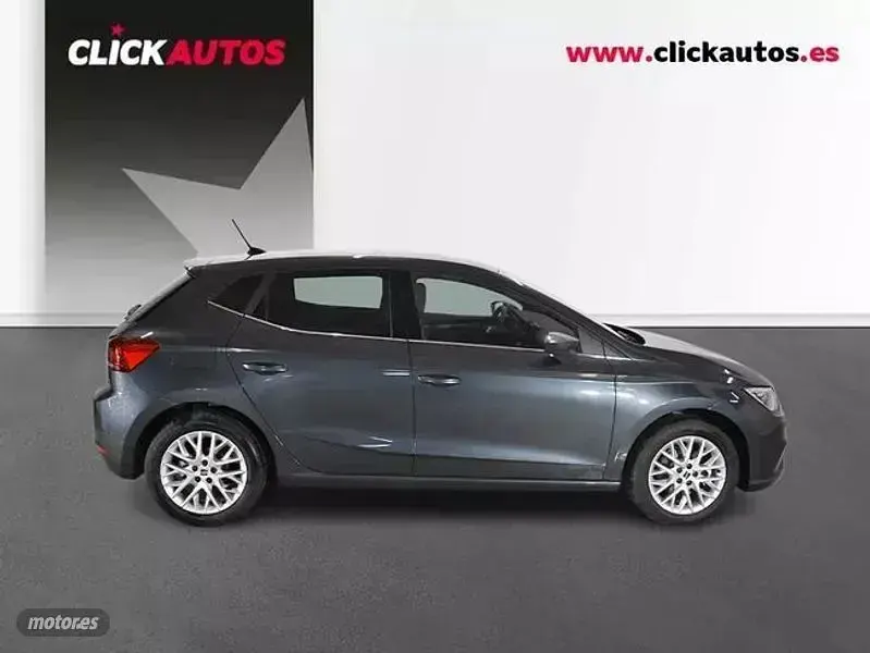 Usado Seat Ibiza XCELLENCE 115 CV (84 kW) 2025 Gris Berlina