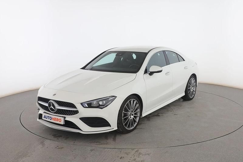 Usado Mercedes CLA200 AMG line 150 CV (110 kW) 2022 Blanco Berlina
