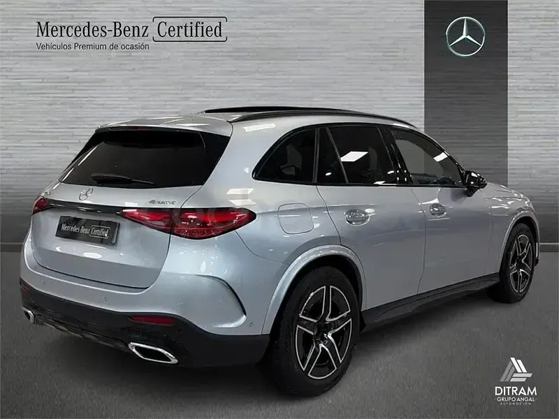 Usado Mercedes GLC220 197 CV (144 kW) 2025 Gris / plata SUV