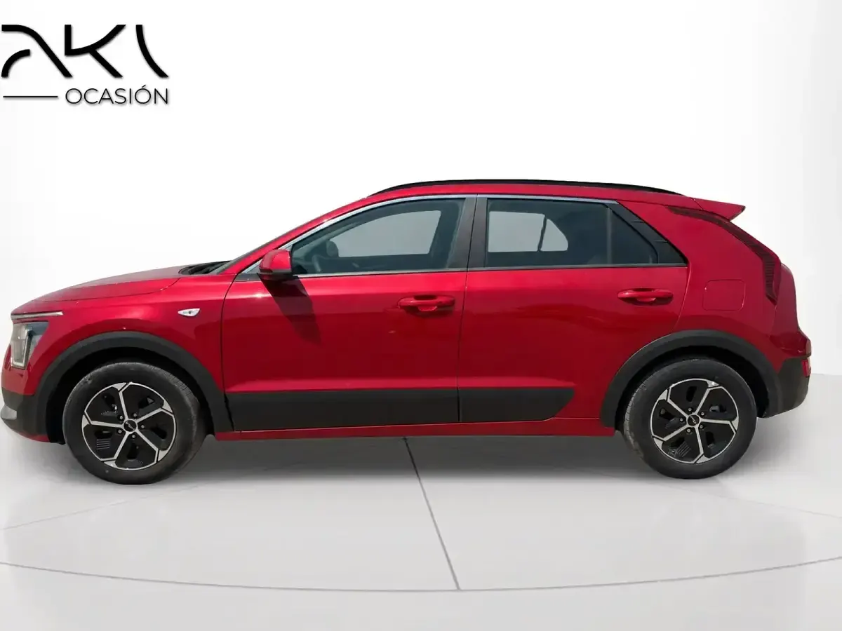 Usado Kia Niro 129 CV (94 kW) 2025 Rojo SUV