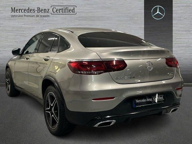 Usado Mercedes GLC220 194 CV (142 kW) 2022 Plata mojave