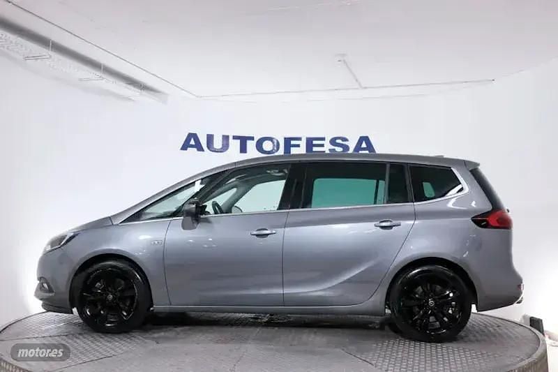 Usado Opel Zafira Excellence 200 CV (147 kW) 2017 Gris Monovolumen