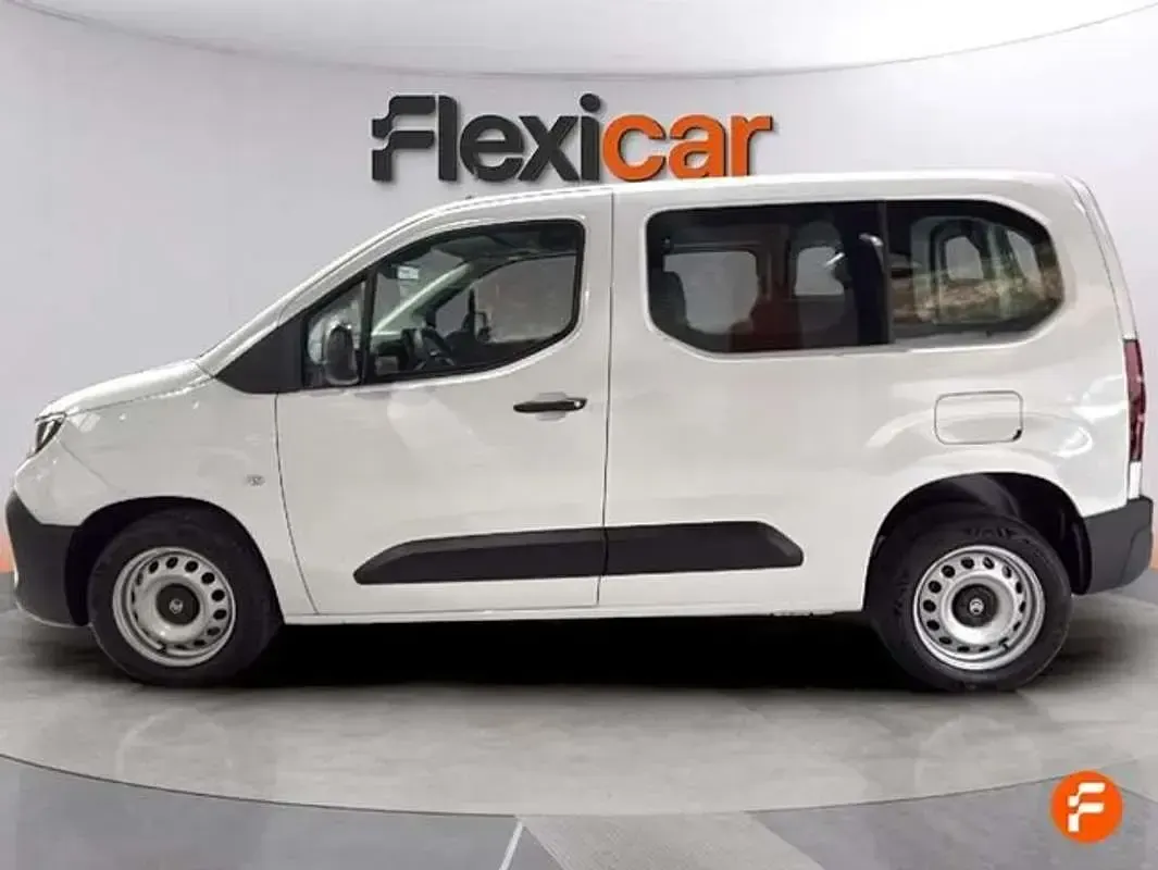 Usado Citroën e-Berlingo 102 CV (75 kW) 2025 Blanco Monovolumen