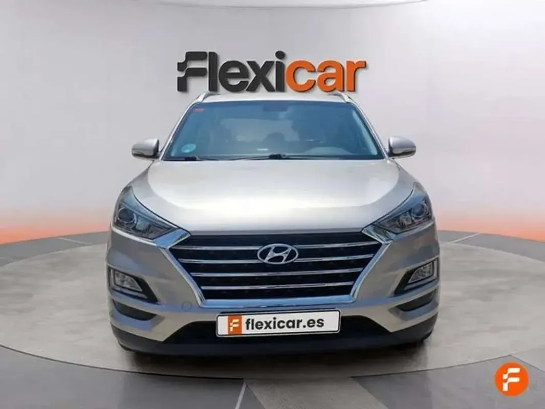 Usado Hyundai Tucson 132 CV (97 kW) 2019 Beige SUV