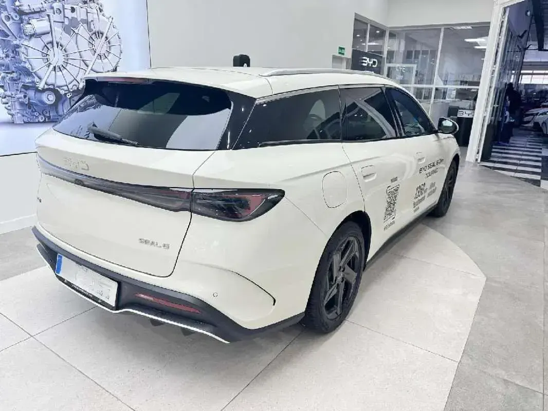 Nuevo BYD Seal Comfort 155 kW (212 CV) 2025 Familiar