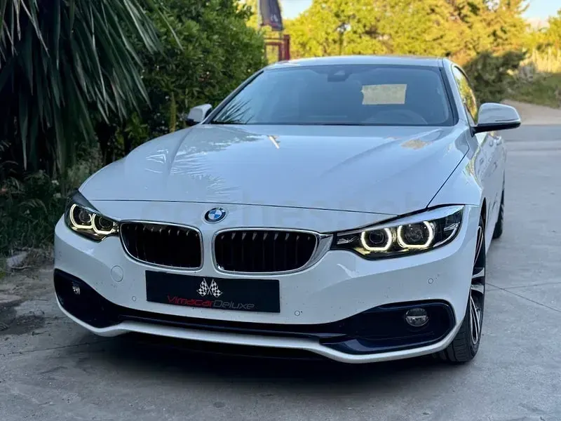 Usado BMW 418 Gran Coupé Sport Line 150 CV (110 kW) 2018 Blanco Coupe
