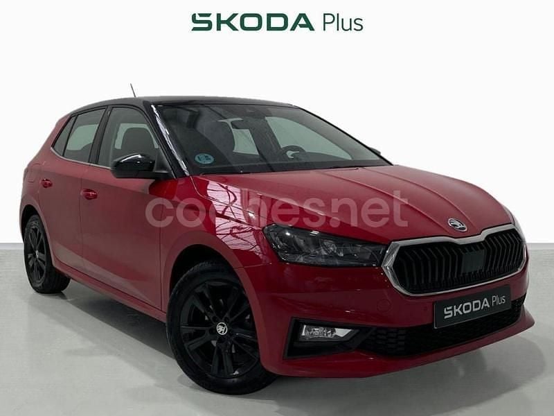 Rojo Usado 2022 Skoda Fabia Style Utilitario | 15.900 € (Precio justo) - Imagen 1/4