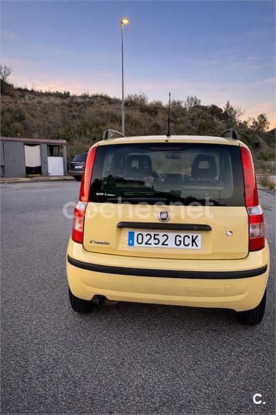 Usado Fiat Panda Dynamic 60 CV (44 kW) 2008 Amarillo Utilitario