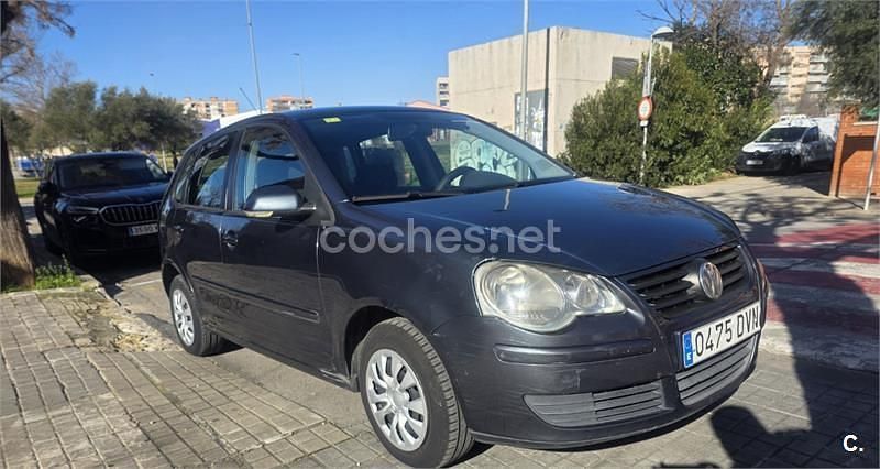 Azul Usado 2006 VW Polo Match Berlina | 2299 € (Buen precio) - Imagen 1/4