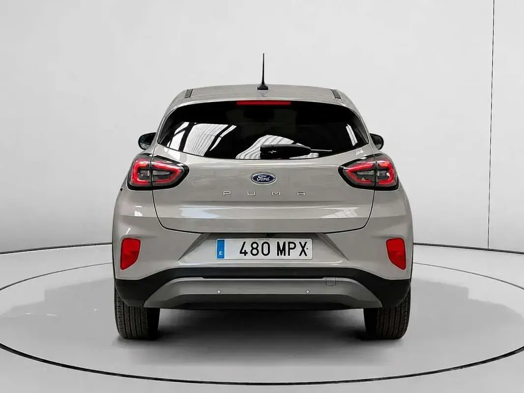 Usado Ford Puma Titanium 125 CV (91 kW) 2024 Gris SUV