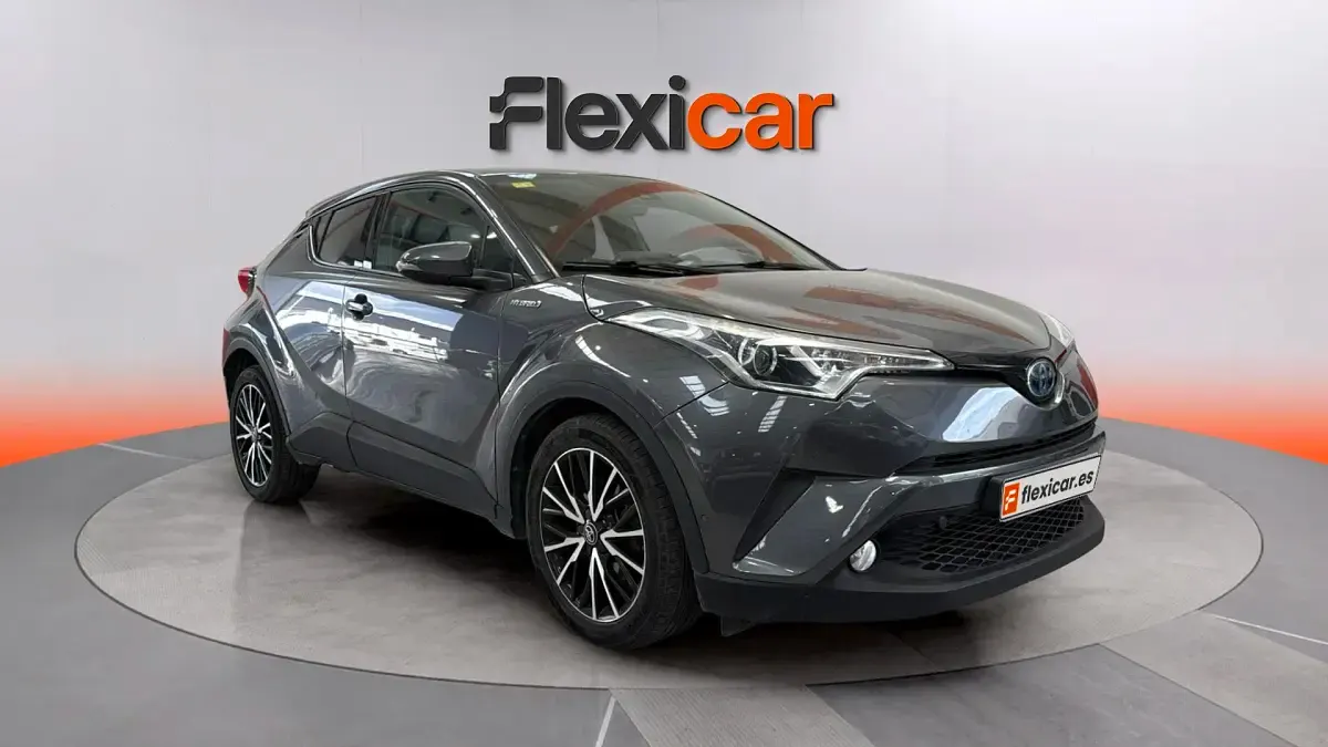 Begagnad Toyota C-HR Advance 122 HK (89 kW) 2018 SUV
