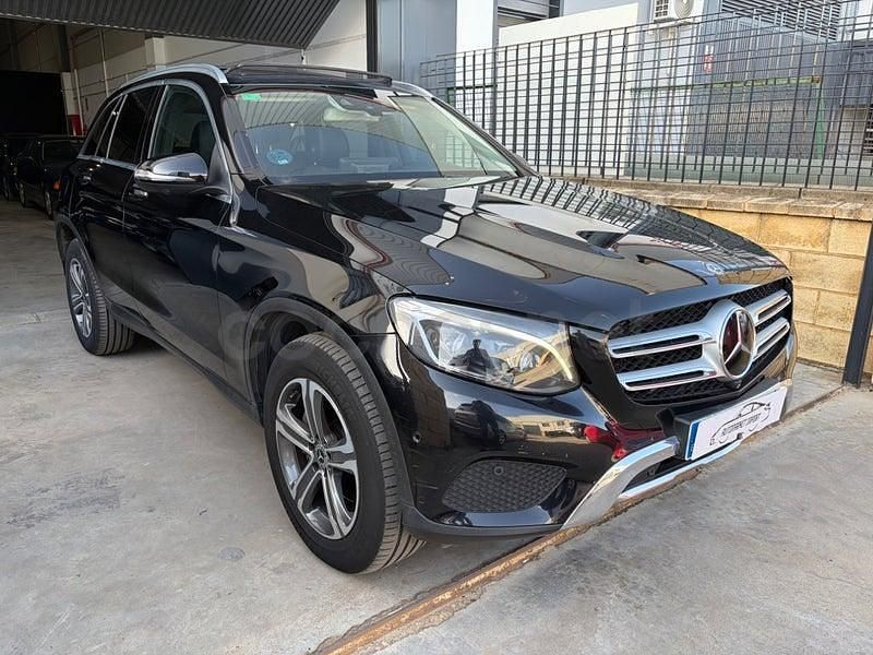 Usado Mercedes GLC220 170 CV (125 kW) 2018 Negro SUV
