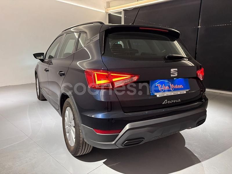 Usado Seat Arona Style Plus 110 CV (80 kW) 2022 Azul SUV