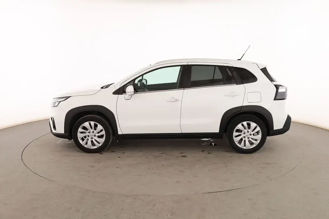 Usado Suzuki SX4 S-Cross Comfort 129 CV (94 kW) 2024 Blanco SUV
