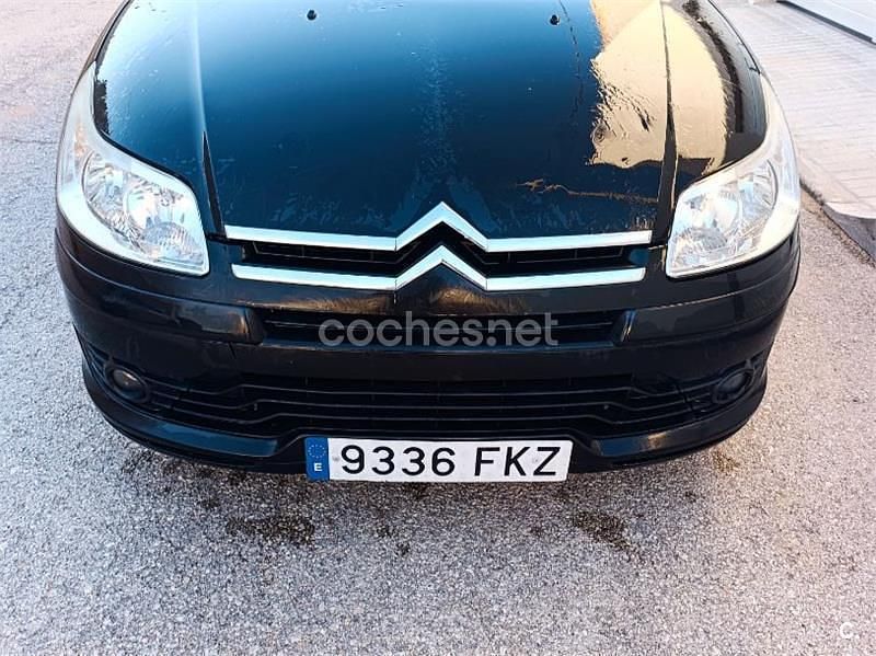 Usado Citroën C4 110 CV (80 kW) 2007 Negro Berlina