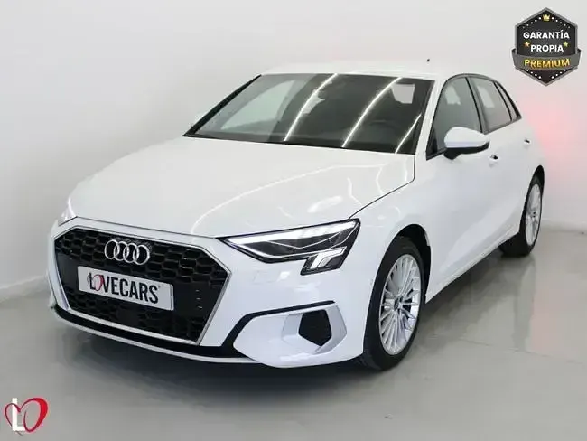 Usado Audi A3 Advanced Plus 116 CV (85 kW) 2022 Blanco Berlina