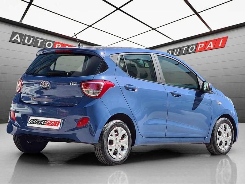 Usado Hyundai i10 67 CV (49 kW) 2016 Azul Utilitario