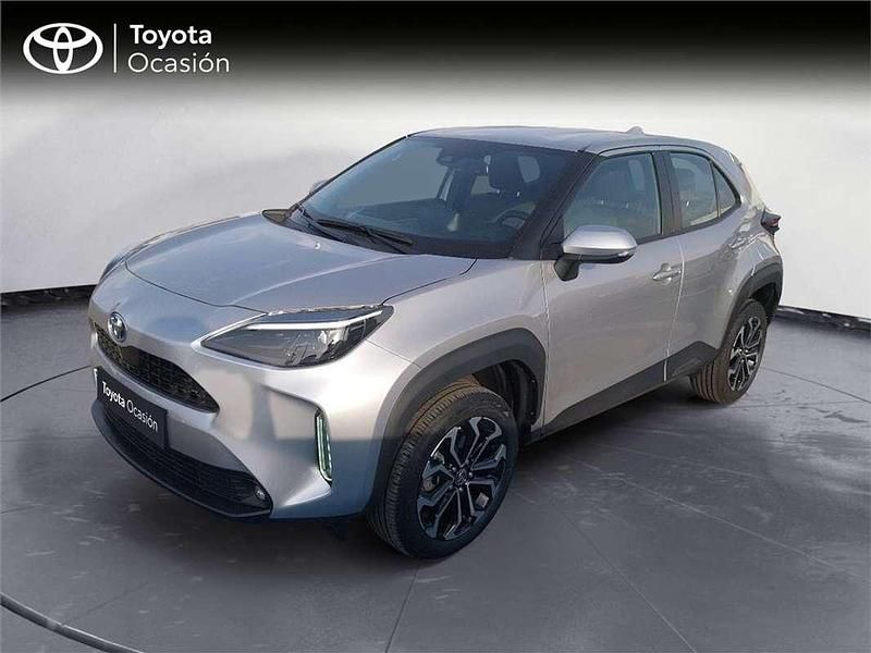 Usado 2024 Toyota Yaris Cross Active SUV | 25.995 € (Un poco caro) - Imagen 1/4