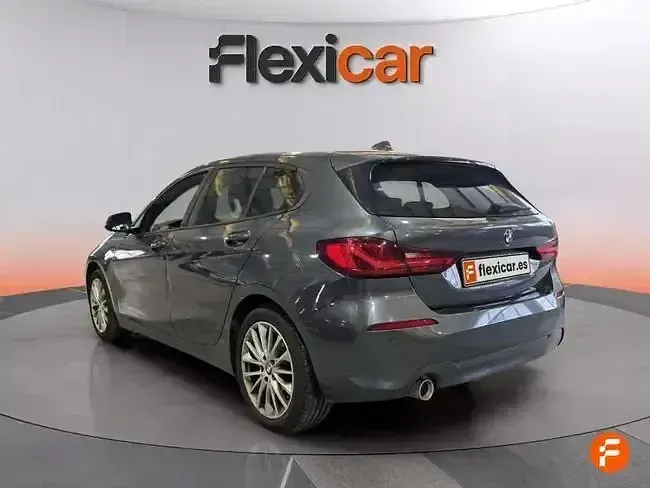 Usado BMW 118 140 CV (102 kW) 2020 Gris Utilitario