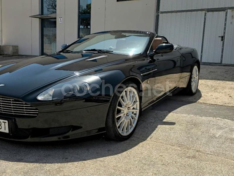 Usado Aston Martin DB9 450 CV (330 kW) 2008 Negro Descapotable