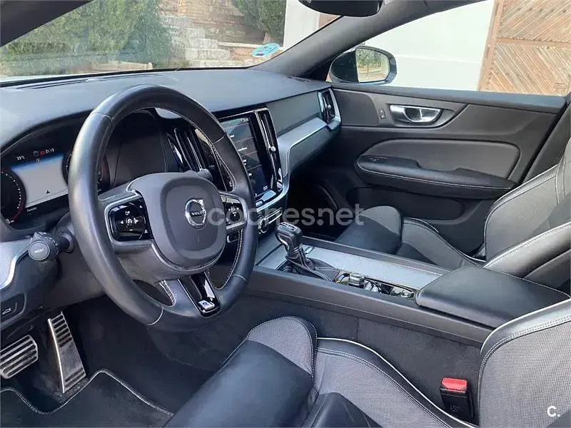 Usado Volvo S60 R-Design 190 CV (139 kW) 2019 Blanco Berlina