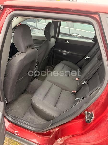 Usado Volvo V50 Summum 136 CV (100 kW) 2009 Granate Familiar