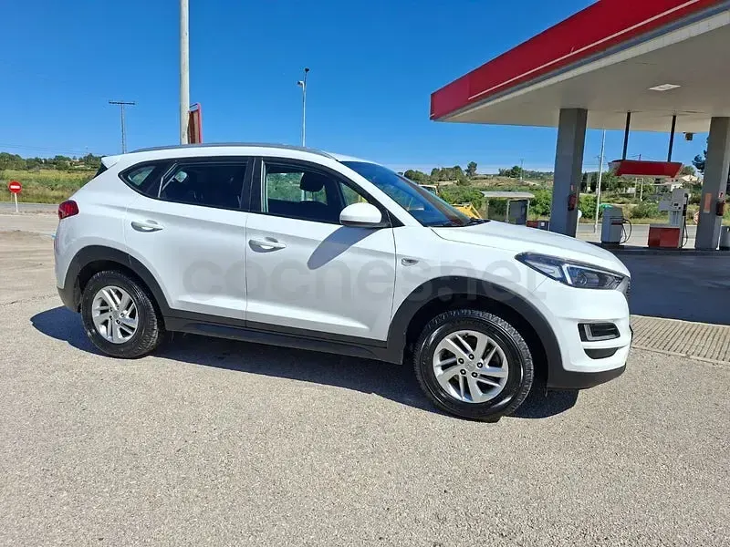 Usado Hyundai Tucson 116 CV (85 kW) 2019 Blanco SUV
