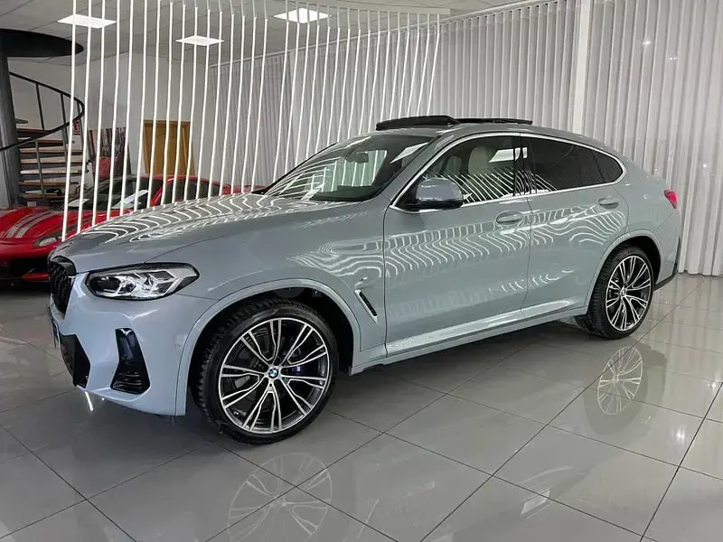 Usado BMW X4 xLine 190 CV (139 kW) 2023 Gris / plata SUV