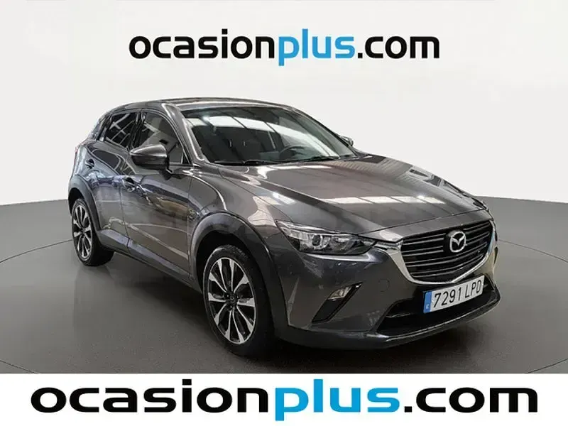 Usado Mazda CX-3 121 CV (88 kW) 2021 Gris / plata SUV