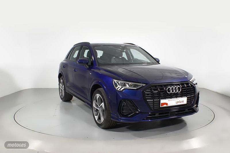 Azul Usado 2025 Audi Q3 Sport SUV | 48.900 € (Caro) - Imagen 1/4