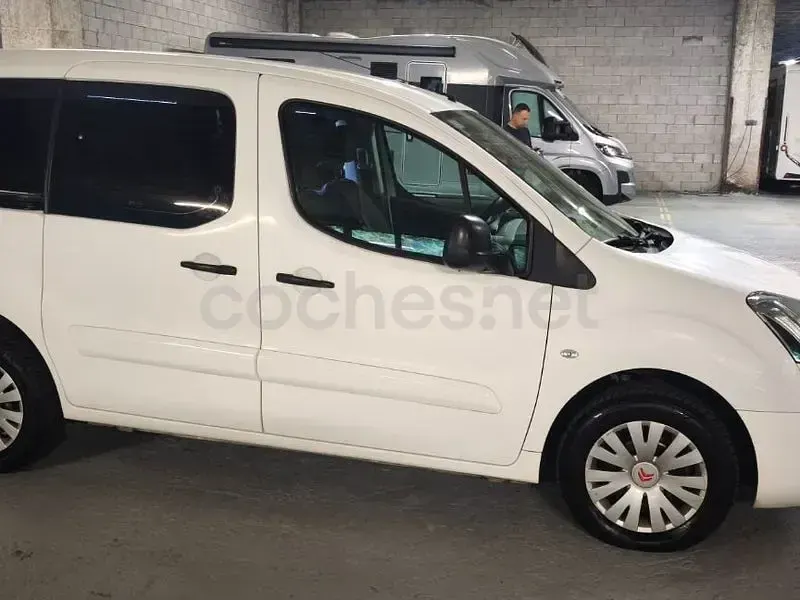 Usado Citroën Berlingo Tonic 75 CV (55 kW) 2015 Blanco Monovolumen