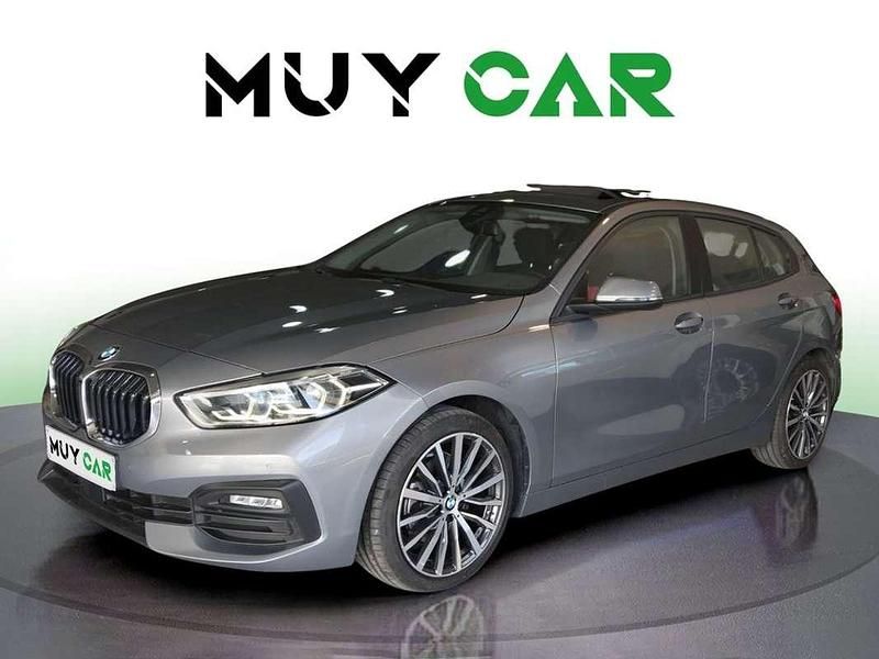 Usado BMW 118 136 CV (100 kW) 2023 Gris Utilitario
