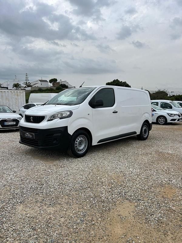 Usado Peugeot Expert 100 CV (73 kW) 2019 Blanco Van