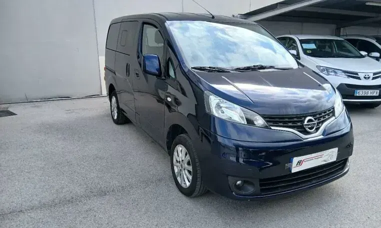 Usado Nissan Evalia Acenta 110 CV (80 kW) 2018 Azul Monovolumen