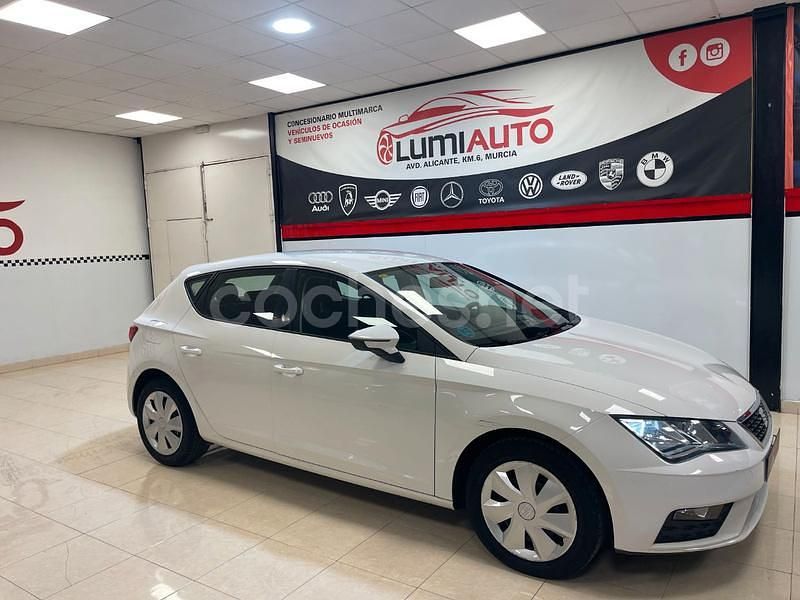Blanco Usado 2018 Seat Leon Reference Berlina | 12.900 € (Precio justo) - Imagen 1/4