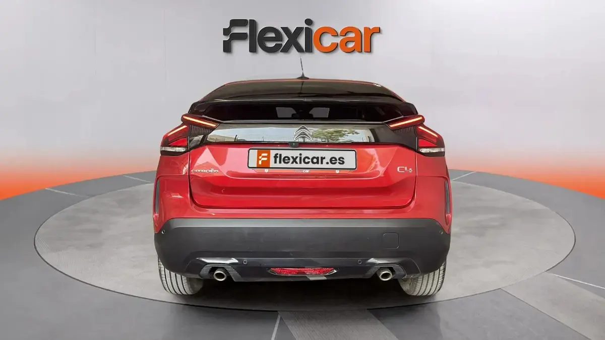 Usado Citroën C4 Feel 131 CV (96 kW) 2021 Rojo Berlina