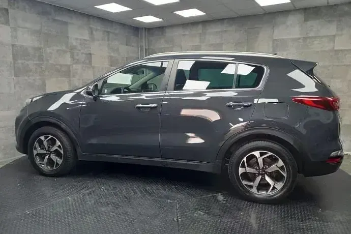 Usado Kia Sportage 136 CV (100 kW) 2020 SUV
