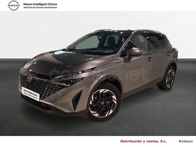 Usado Nissan Qashqai N-Connecta 140 CV (102 kW) 2025 Gris / plata SUV
