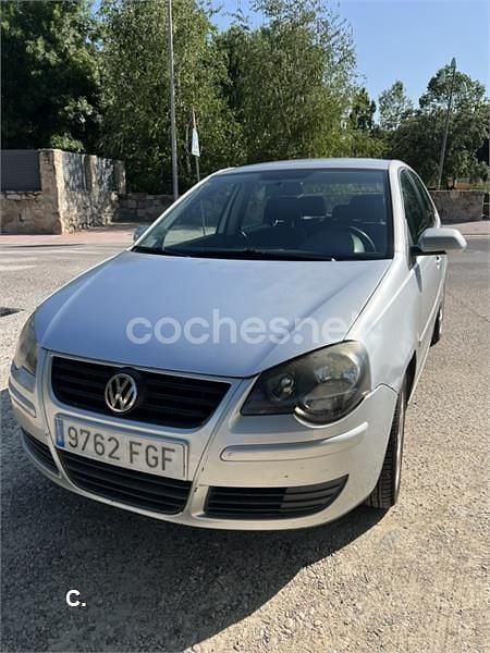 Gris / plata Usado 2006 VW Polo Edition Berlina | 3800 € (Precio justo) - Imagen 1/4