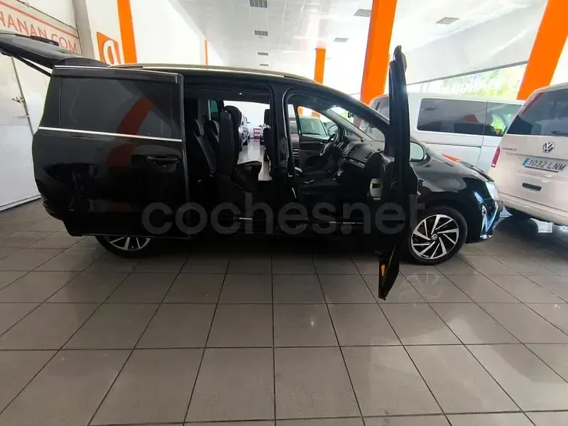 Usado VW Sharan Sportline 150 CV (110 kW) 2019 Negro Monovolumen