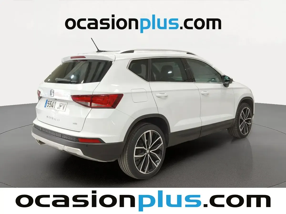 Usado Seat Ateca 4Drive 150 CV (110 kW) 2016 Blanco SUV