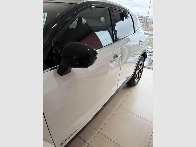 Usado Nissan Qashqai N-Connecta 190 CV (139 kW) 2023 Blanco SUV