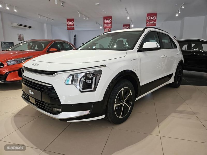 Blanco Usado 2023 Kia Niro SUV | 33.900 € (Caro) - Imagen 1/4