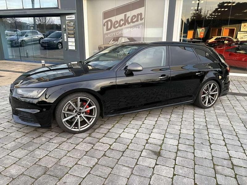 Usado Audi A4 Advanced 150 CV (110 kW) 2018 Negro Familiar